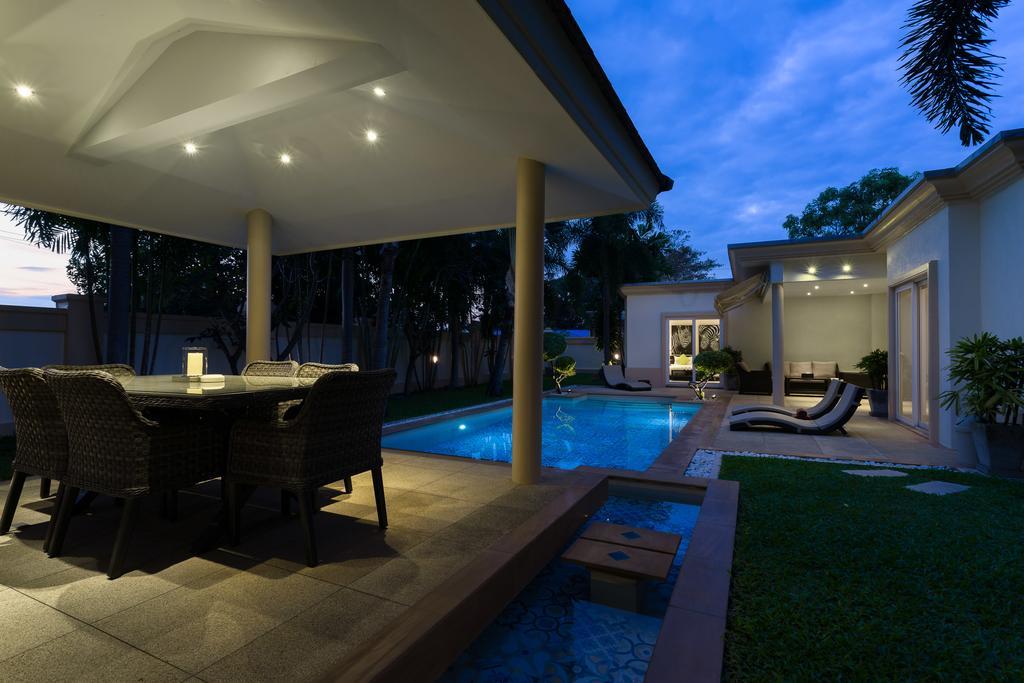 Luxury Pool Villa 44 3BR 6-8 persons Pattaya Extérieur photo