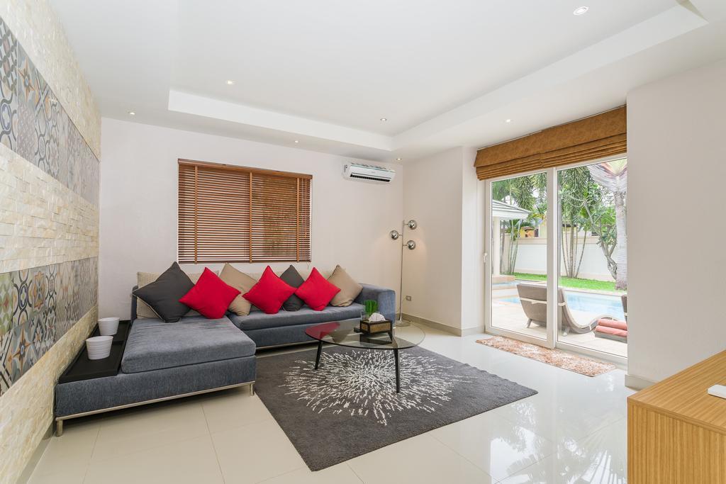 Luxury Pool Villa 44 3BR 6-8 persons Pattaya Extérieur photo